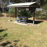 parkes crescent park picnic table